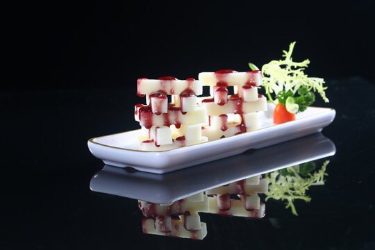 Inhame com Molho de Mirtilo